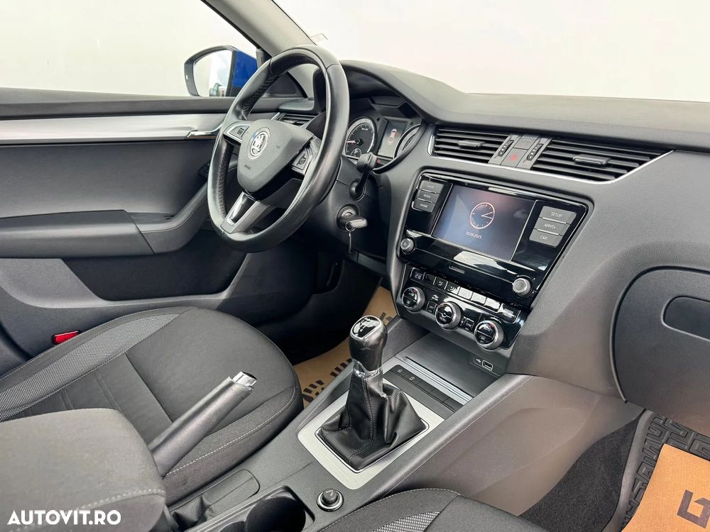Skoda Octavia 1.6 TDI Ambition - 12