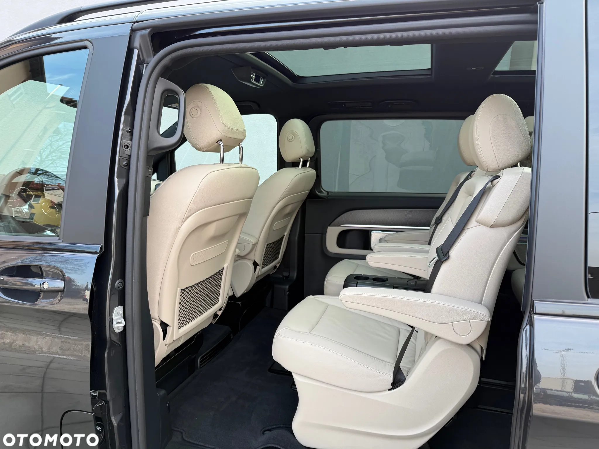 Mercedes-Benz Klasa V 300 d 4-Matic Avantgarde 9G-Tronic (d³ugi) - 10