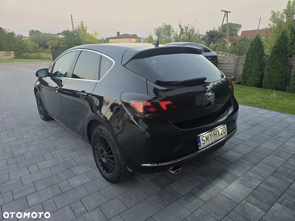 Opel Astra 1.4 Turbo Edition - 3