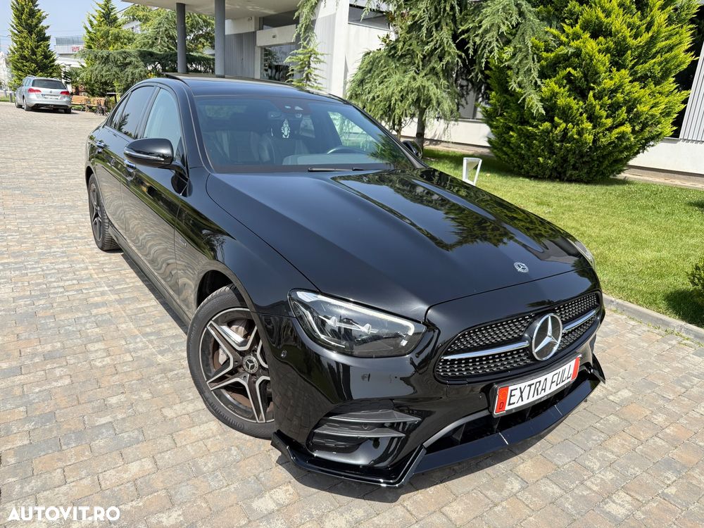 Mercedes-Benz E 300 9G-TRONIC AMG Line - 1