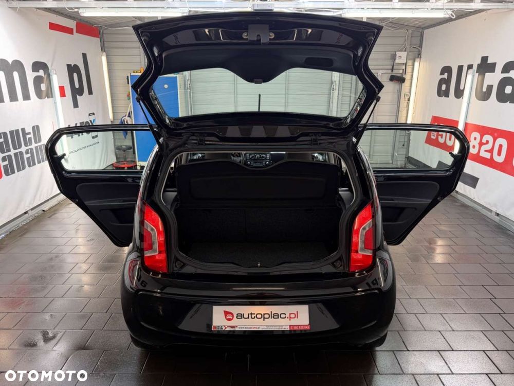 Volkswagen up! - 30