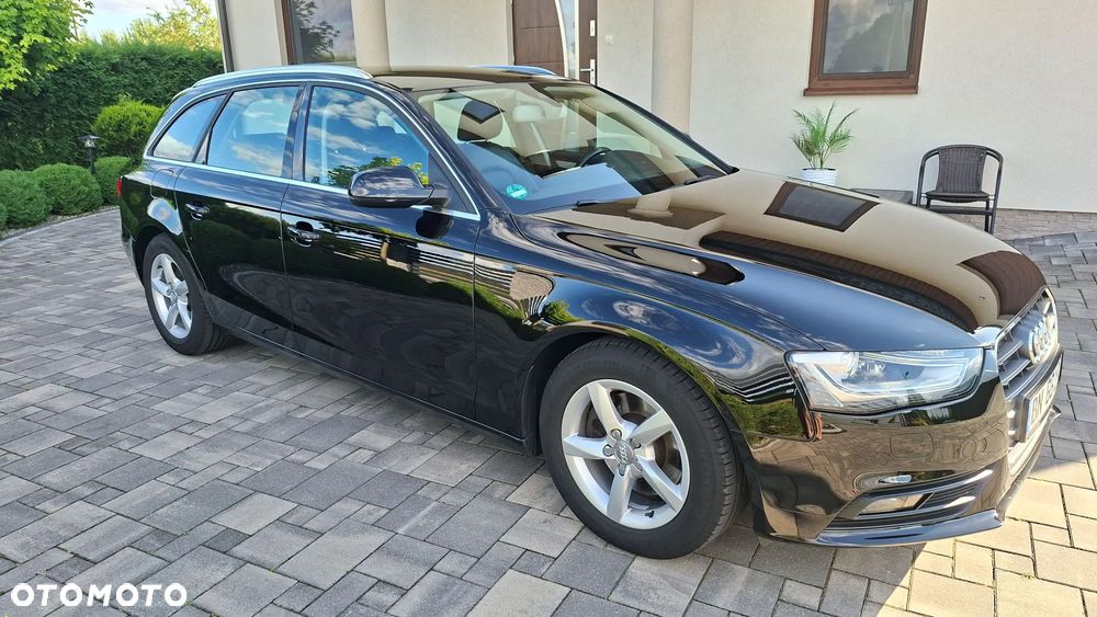 Audi A4 Avant - 6