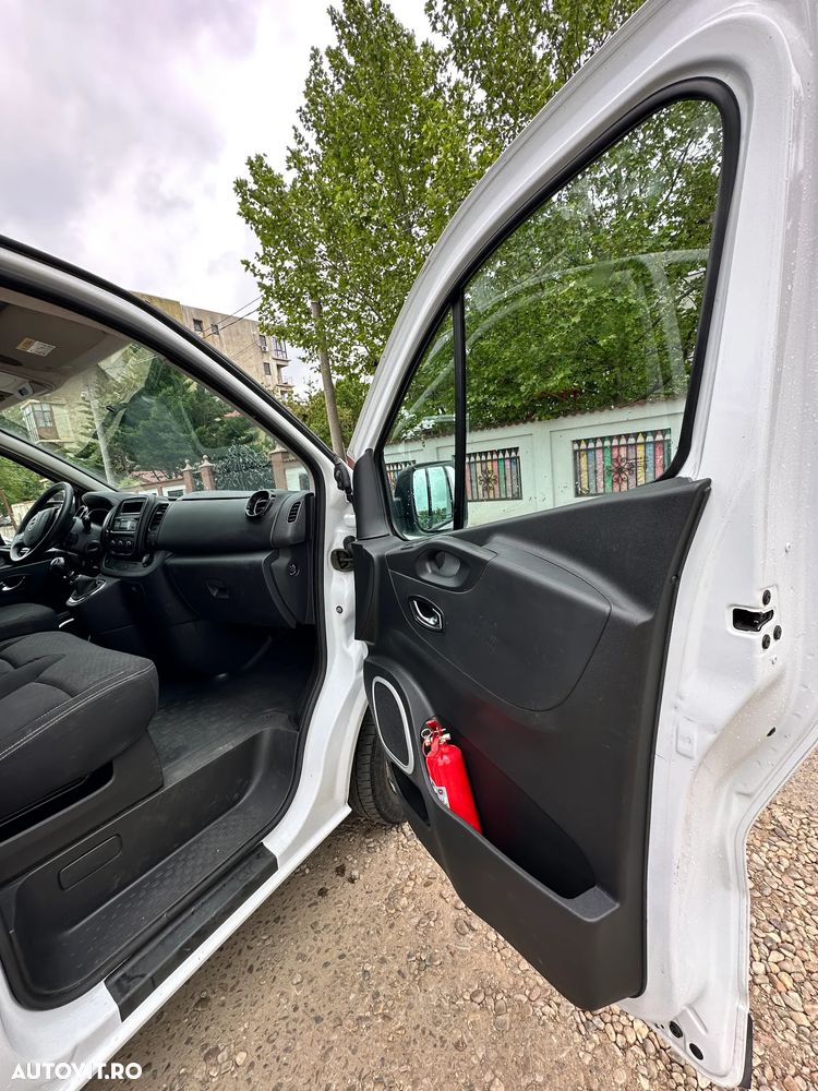 Opel VIVARO - 13