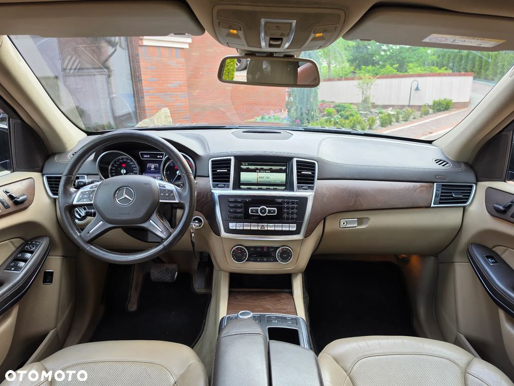 Mercedes-Benz GL 350 BlueTEC 4-Matic - 8