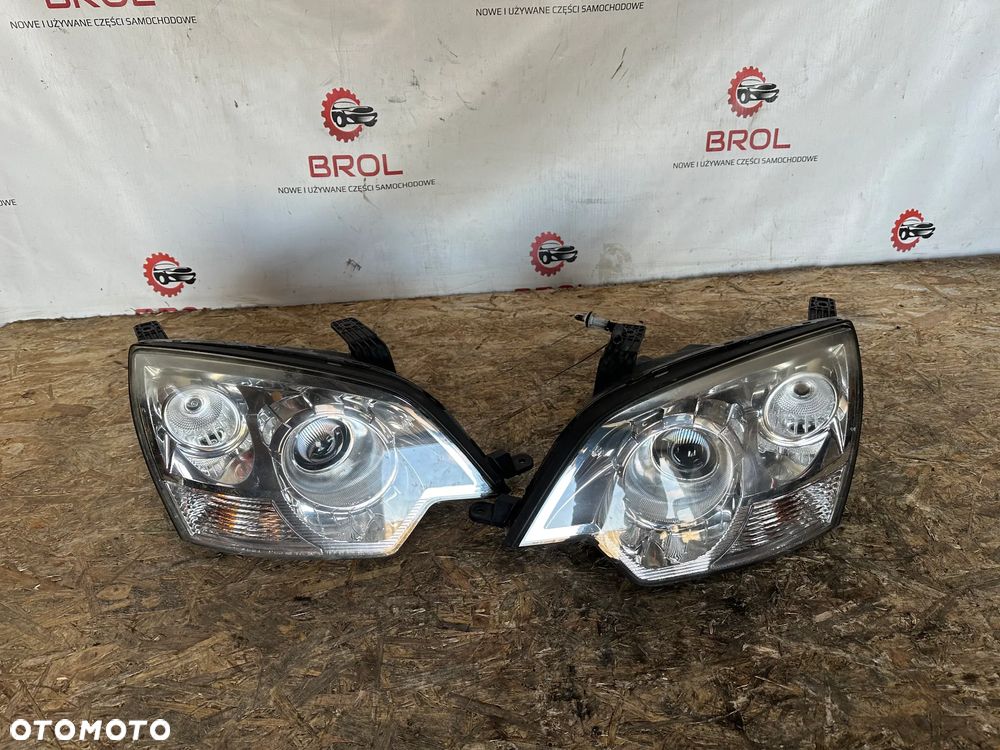 REFLEKTOR LEWY PRAWY XENON OPEL ANTARA LIFT  UK - 1