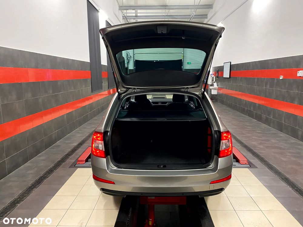 Skoda Octavia 2.0 TDI Green tec DSG Elegance - 12