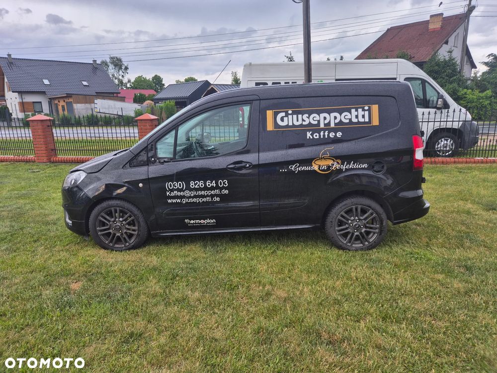 Ford Transit Courier - 4