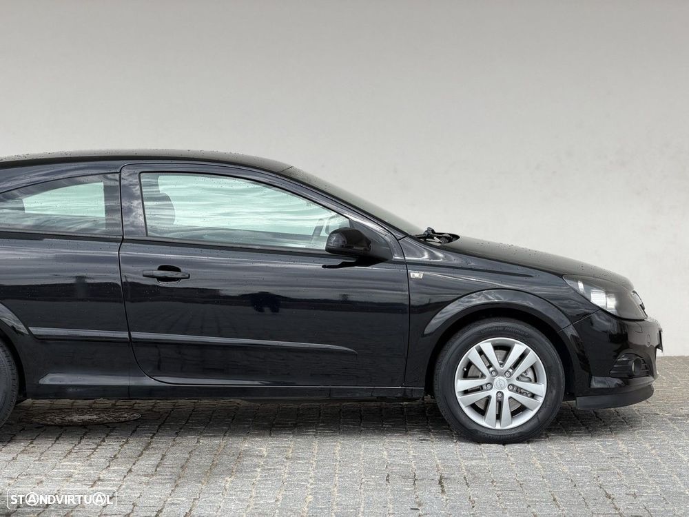 Opel Astra GTC 1.7 CDTI - 15