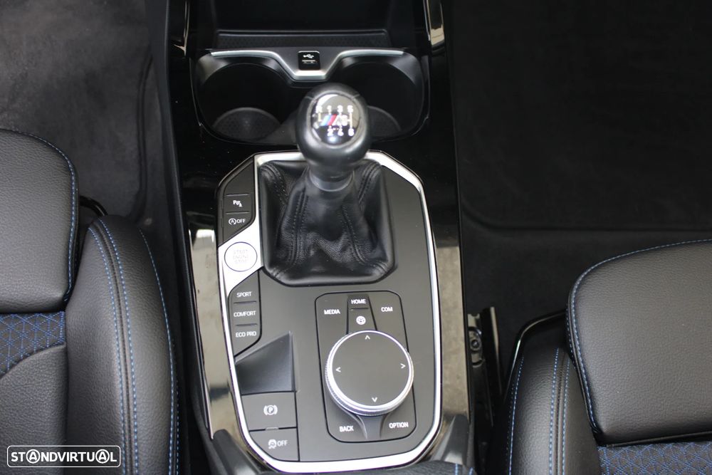 BMW 116 d Pack Desportivo M - 15