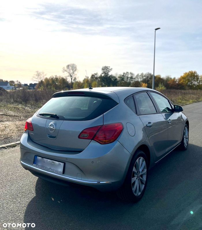 Opel Astra 1.4 Turbo Active - 4