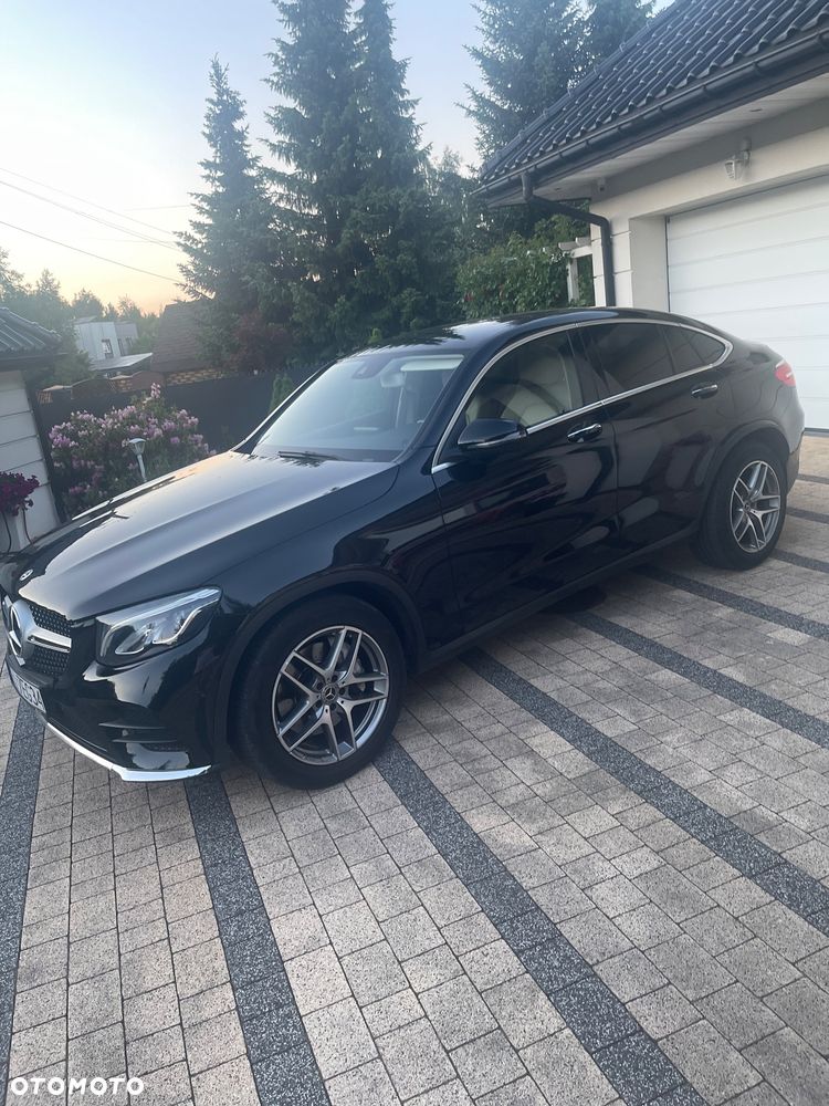 Mercedes-Benz GLC - 30