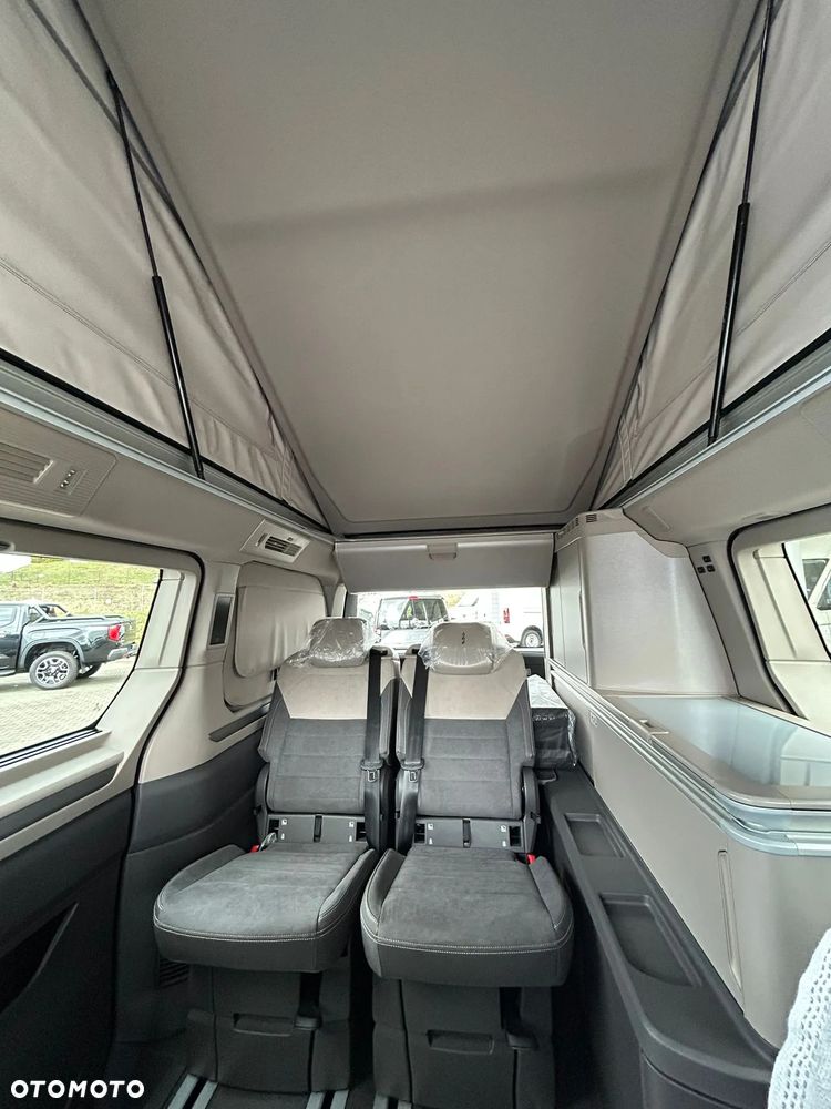 Volkswagen California - 28