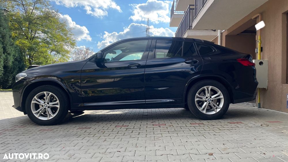 BMW X4 xDrive20i AT xLine - 4