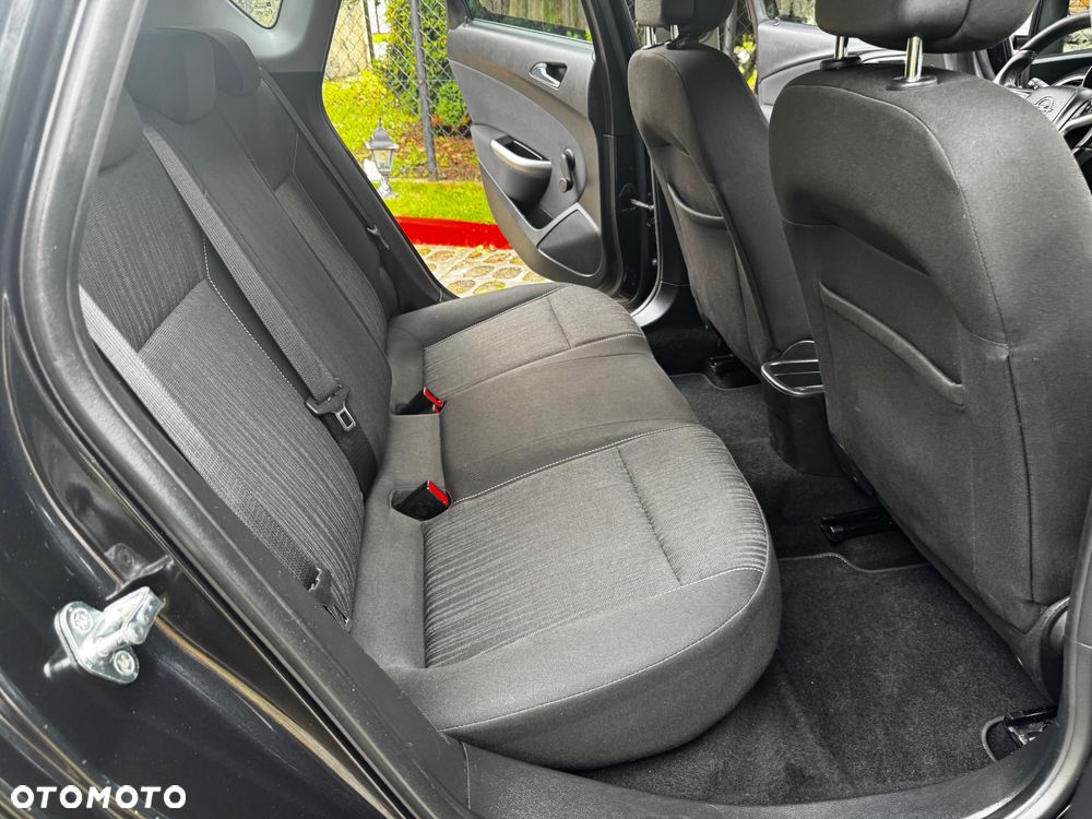 Opel Astra 1.4 Turbo Active - 11