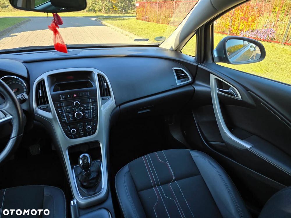 Opel Astra - 14