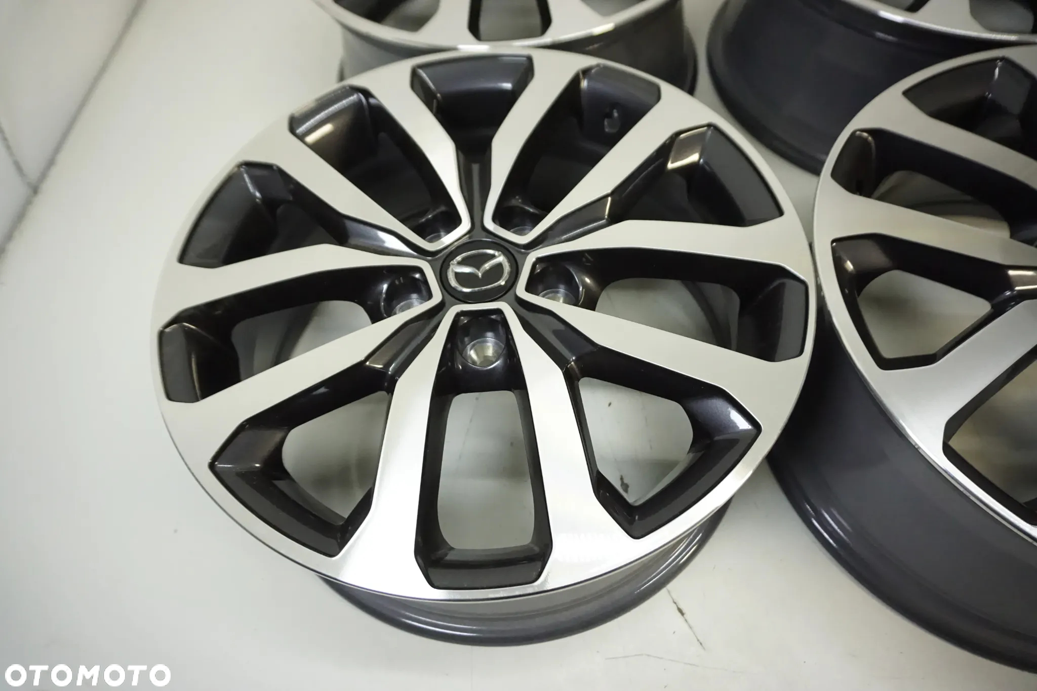 Felgi ALUMINIOWE  17 MAZDA CX3 CX5 CX30 3-5 -6 TRIBUTE MX3 MX5 MX7 - 6