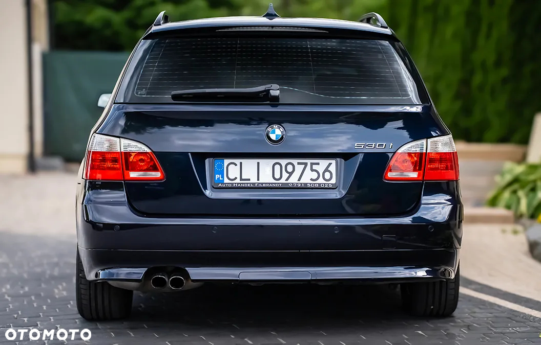 BMW Seria 5 530i Touring - 19