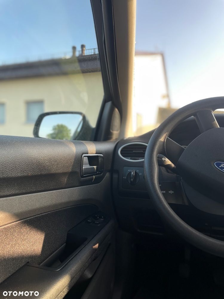 Ford Focus - 5