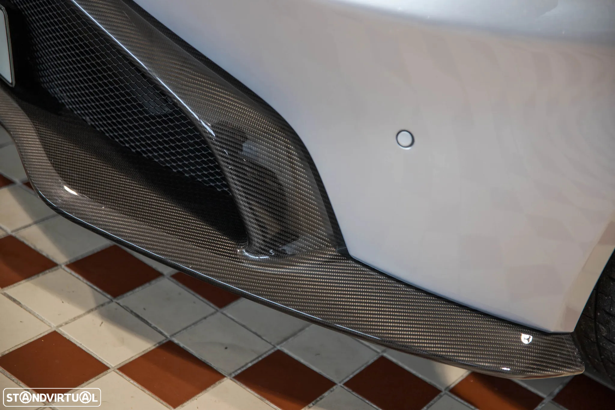 Aston Martin Vantage Coupe V8 AMR - 11