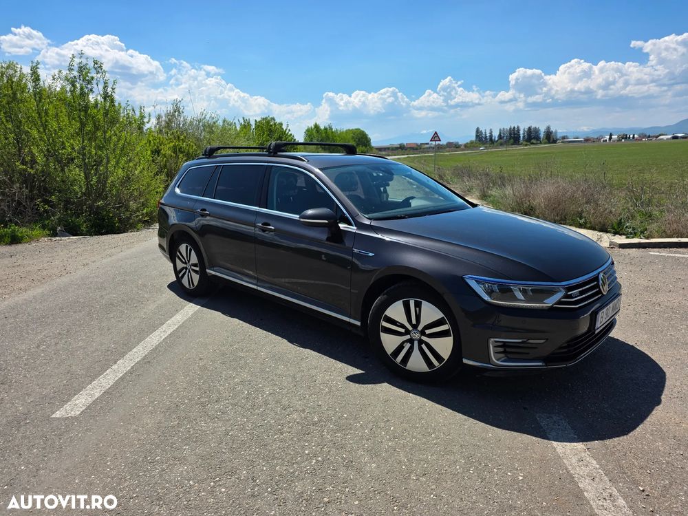 Volkswagen Passat Standard - 2