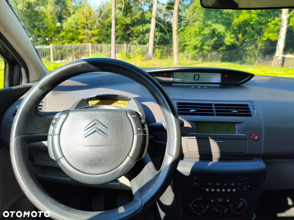 Citroën C4 1.4 16V SX - 6