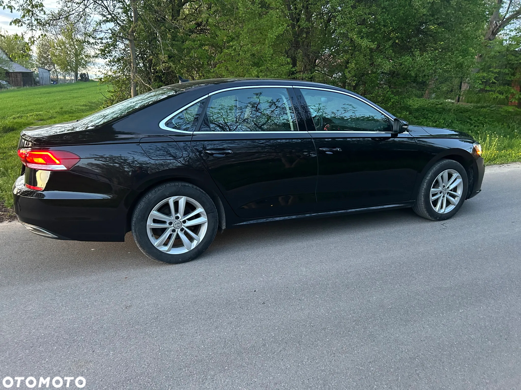 Volkswagen Passat 2.0 TSI Business DSG - 3