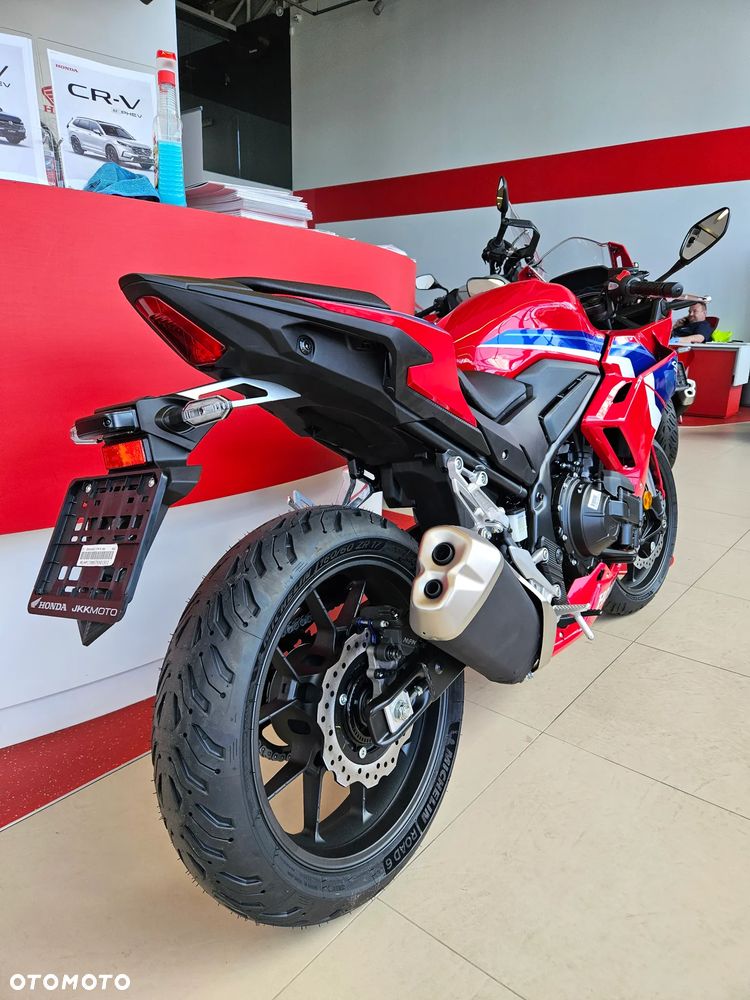 Honda CBR - 16