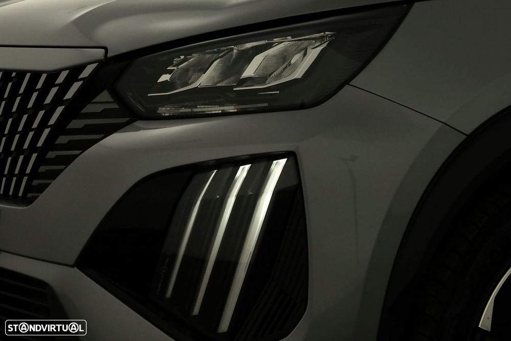 Peugeot 2008 1.2 PureTech Allure - 6
