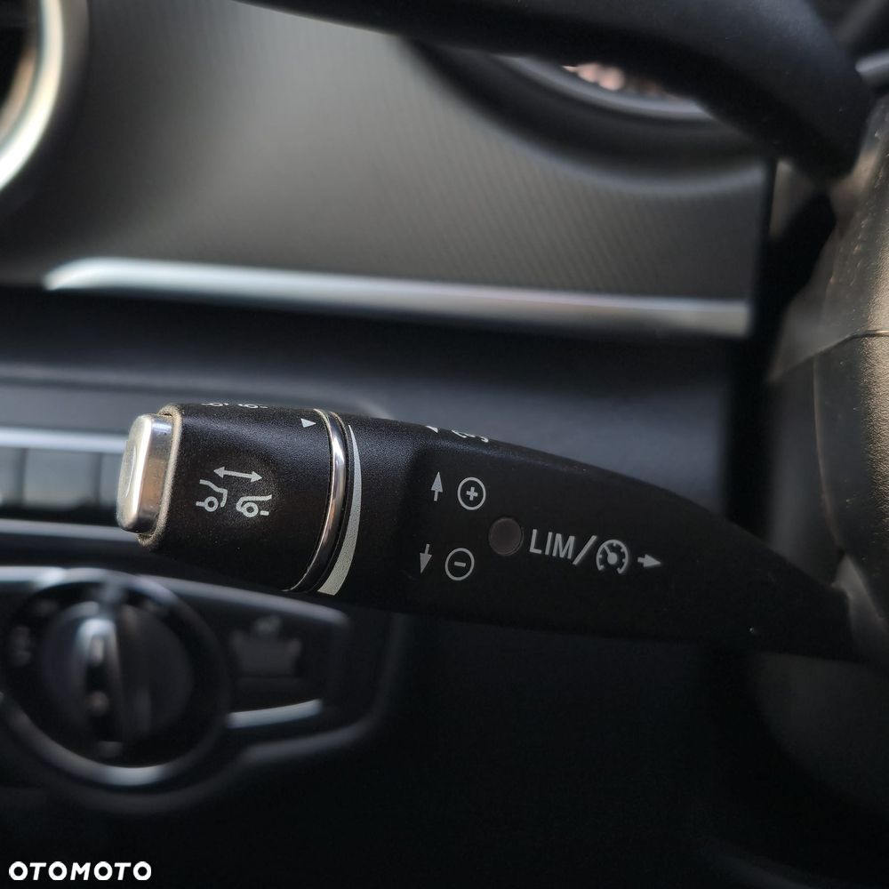 Mercedes-Benz Klasa V 250 (BlueTEC) d kompakt 7G-TRONIC Avantgarde Edition - 28
