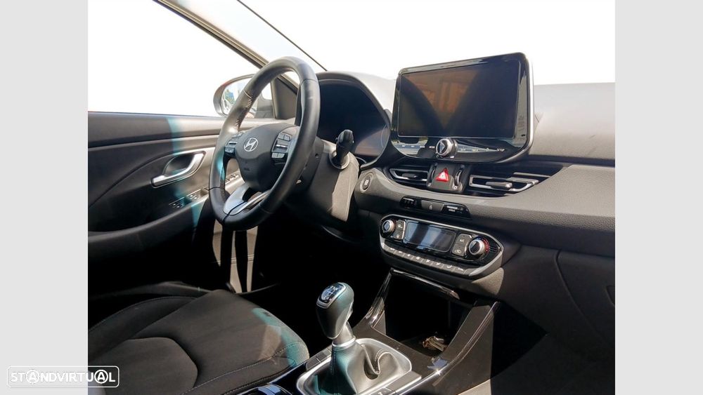 Hyundai i30 1.0 T-GDI Style Plus — fotografia 18