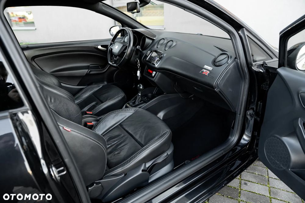 Seat Ibiza SC 1.4 TSI Cupra DSG - 17