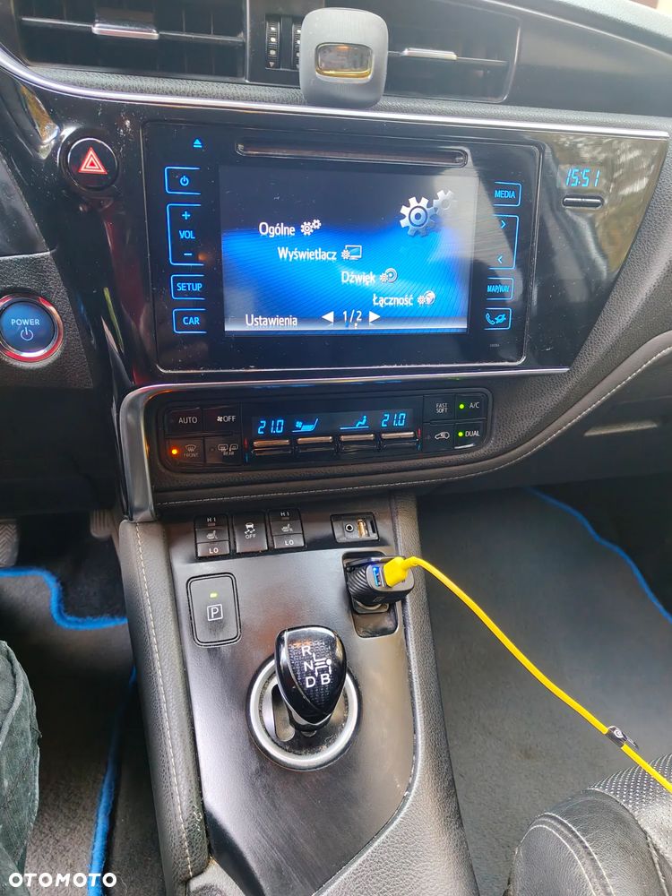 Toyota Auris - 10