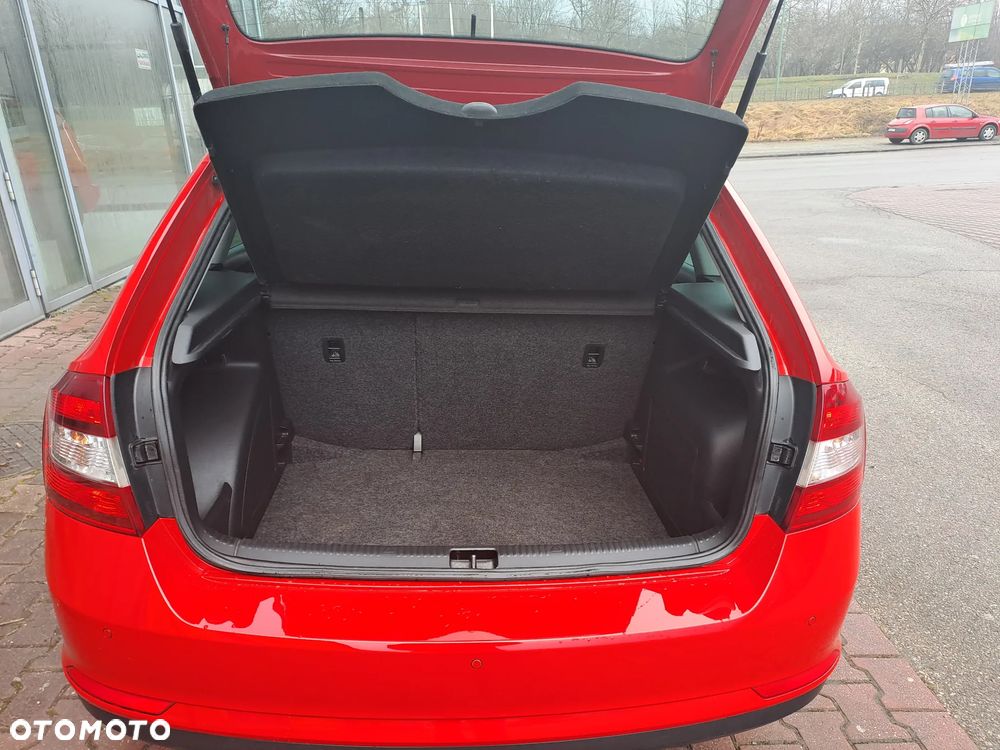 Skoda RAPID 1.2 TSI Style+ - 29