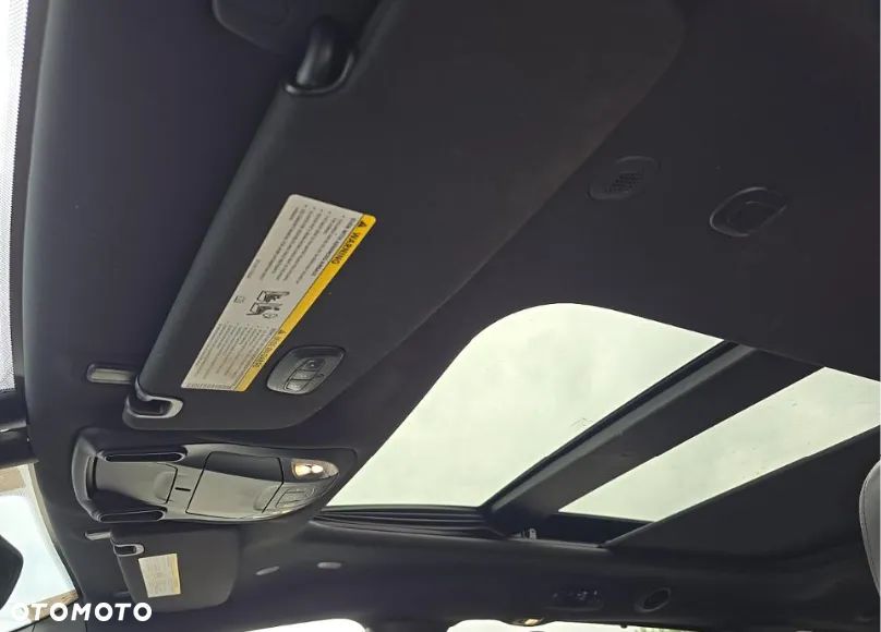Chrysler Pacifica - 11