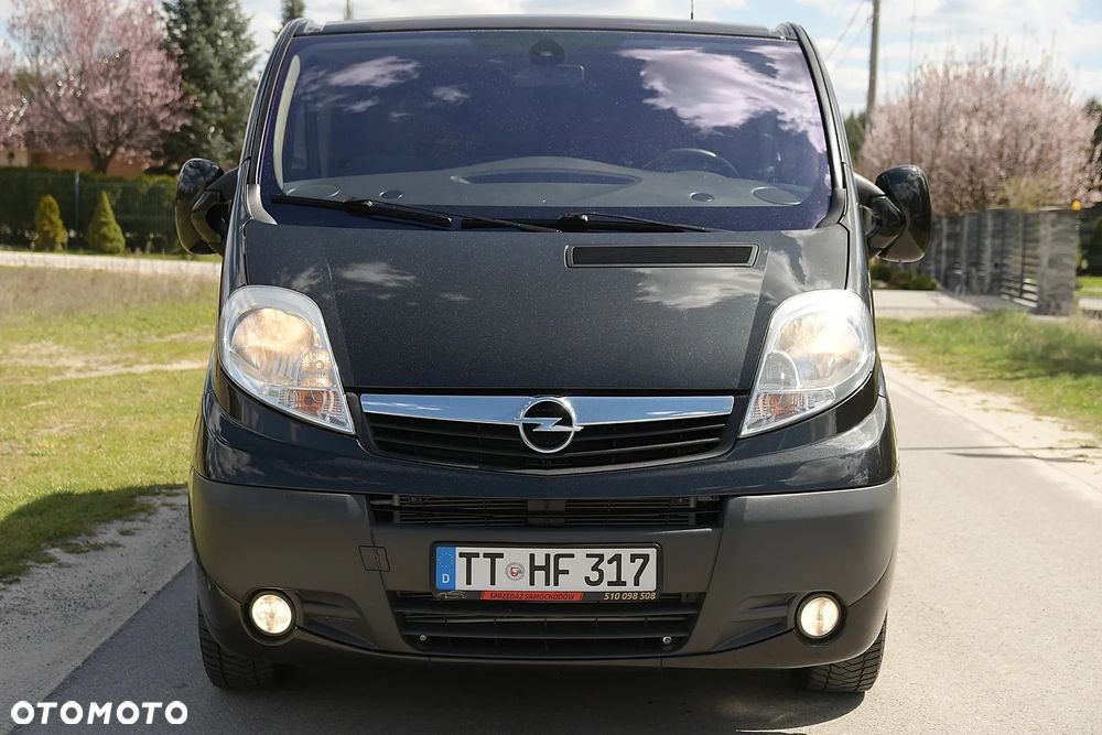 Opel Vivaro - 12