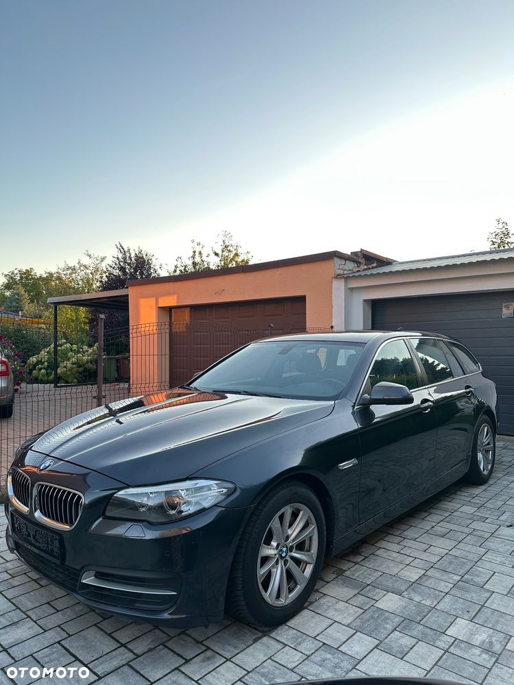 BMW Seria 5 525d xDrive Modern Line - 2