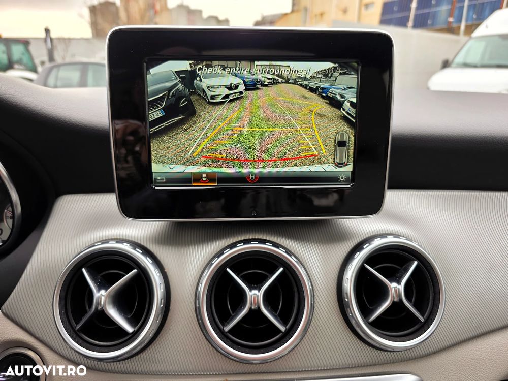 Mercedes-Benz GLA 250 4MATIC 7G-DCT AMG Line - 26