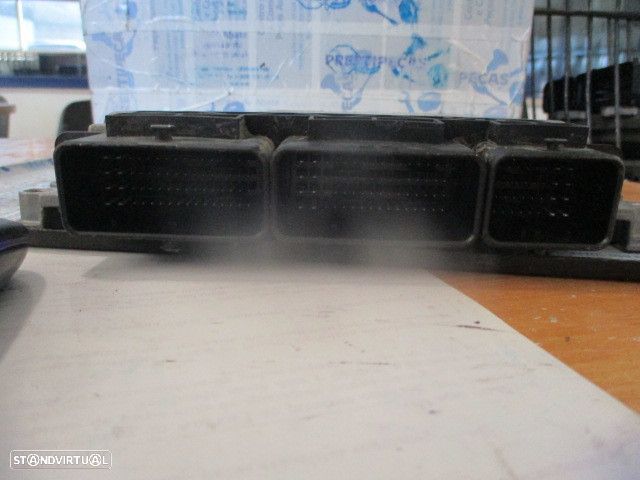 Centralina 237106319R 0281032811 237107632 RENAULT CLIO 4 FASE 1 2016 1.5DCI 75CV 5P BRANCO BOSCH - 3