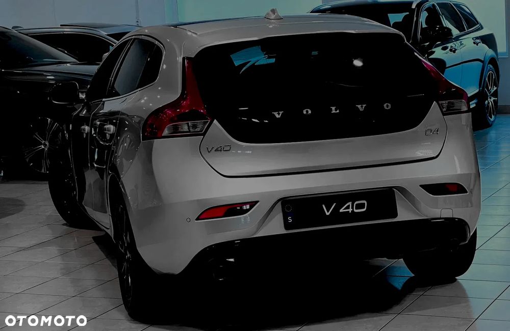 Volvo V40 - 11