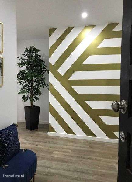Vendo apartamento T3 amplo com elevador e garagem fechada em Braga - Grande imagem: 2/6