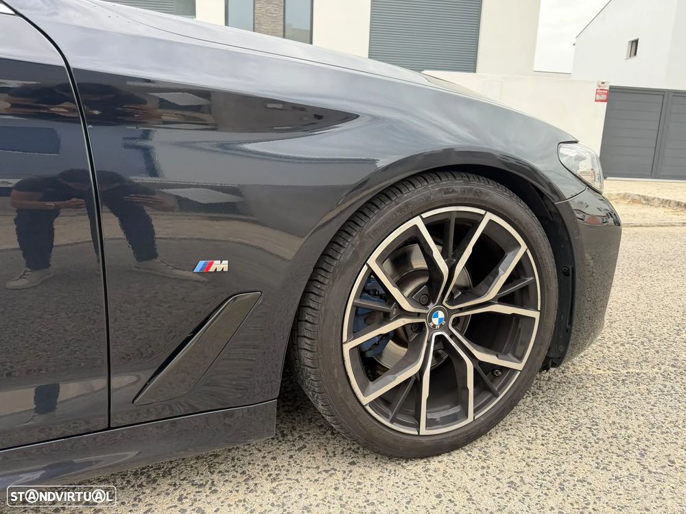 BMW 520 d Pack M Auto — fotografia 6