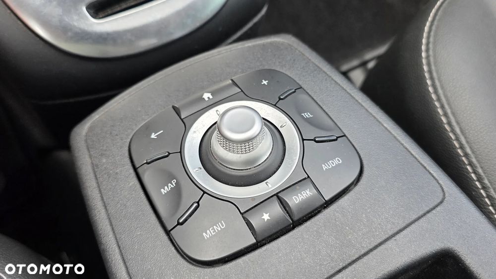 Renault Grand Scenic Gr 1.4 16V TCE Bose Edition - 21