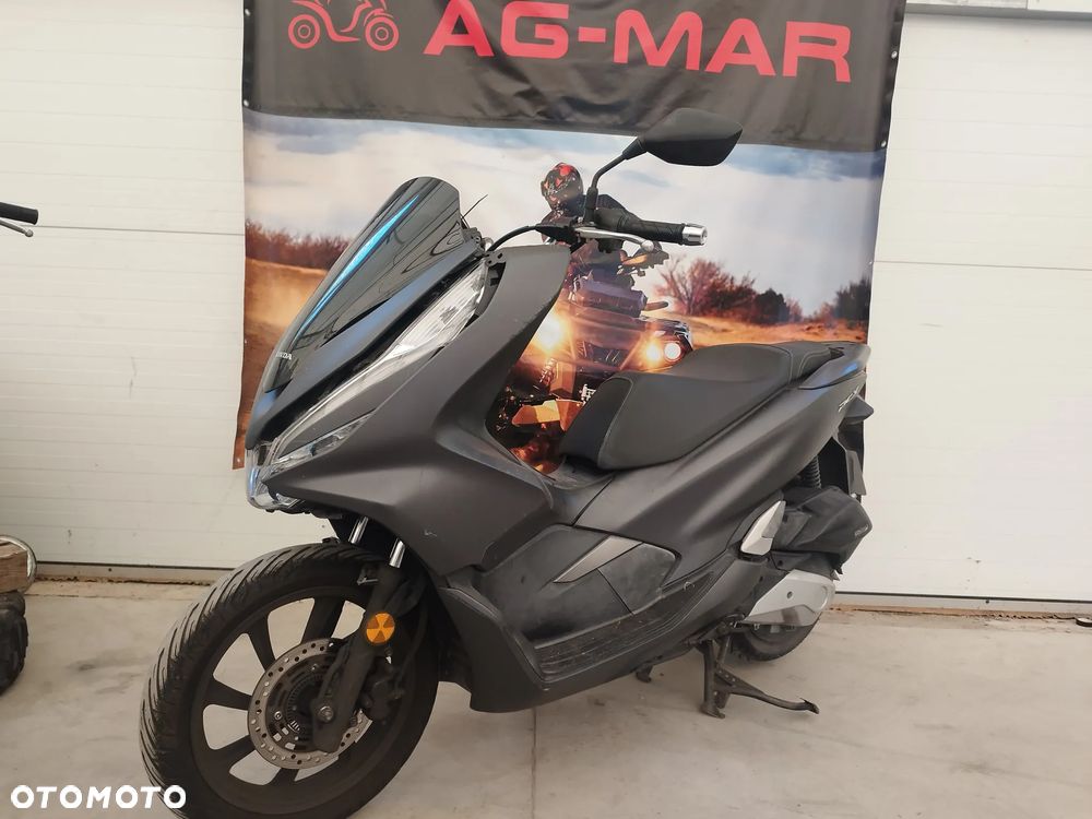 Honda PCX - 1