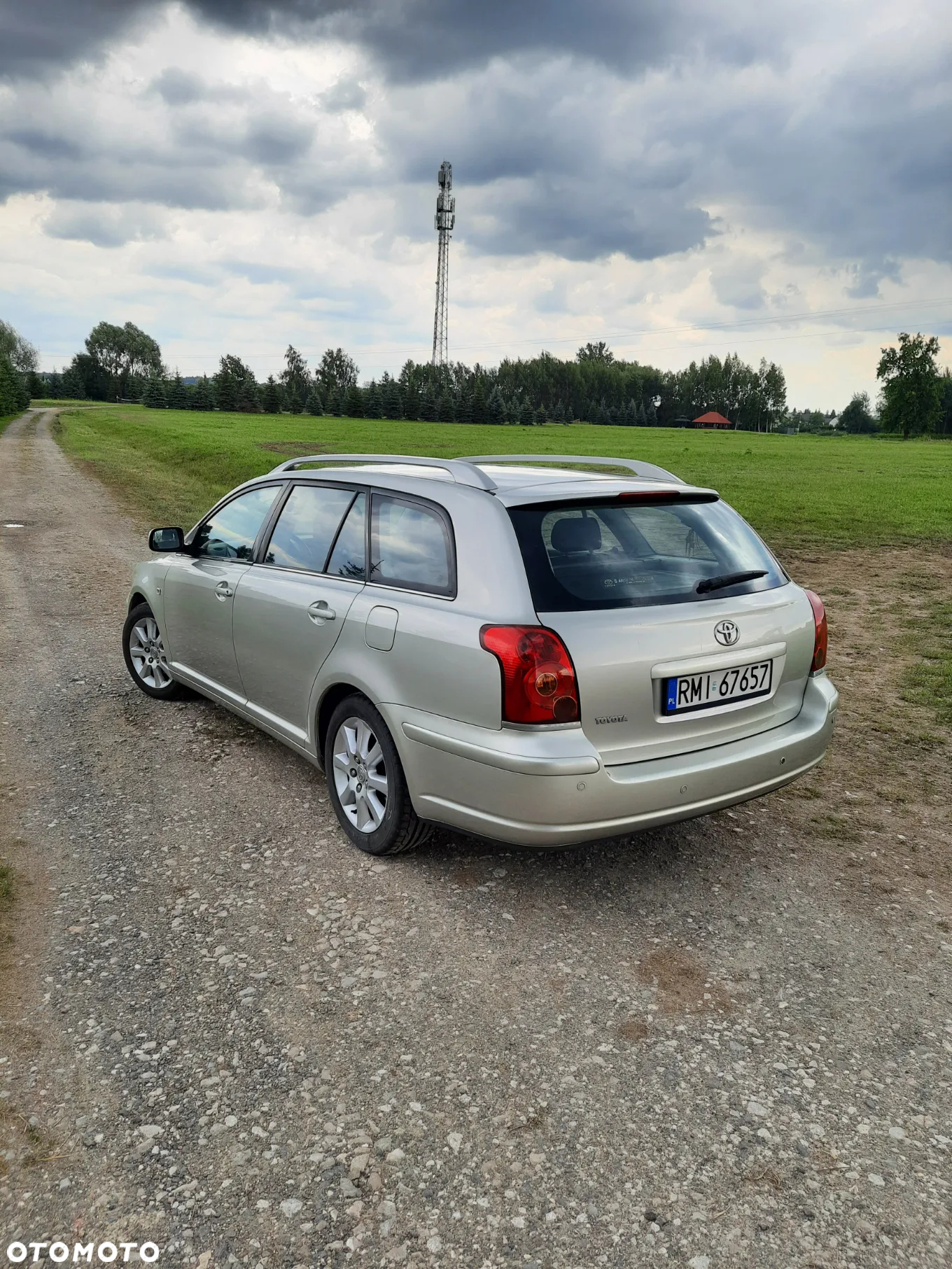 Toyota Avensis 2.2 D-4D 2010 - 10