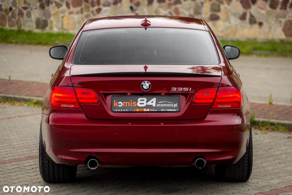 BMW Seria 3 335i xDrive Coupe Edition Exclusive - 9