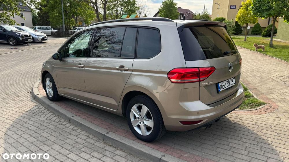 Volkswagen Touran 2.0 TDI BMT Comfortline - 8