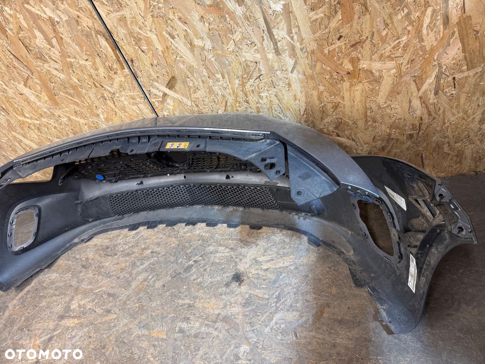 Zderzak przód Mercedes a klasa 177 bez dziur - 5