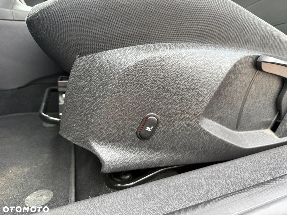 Ford Fiesta 1.25 Celebration - 12