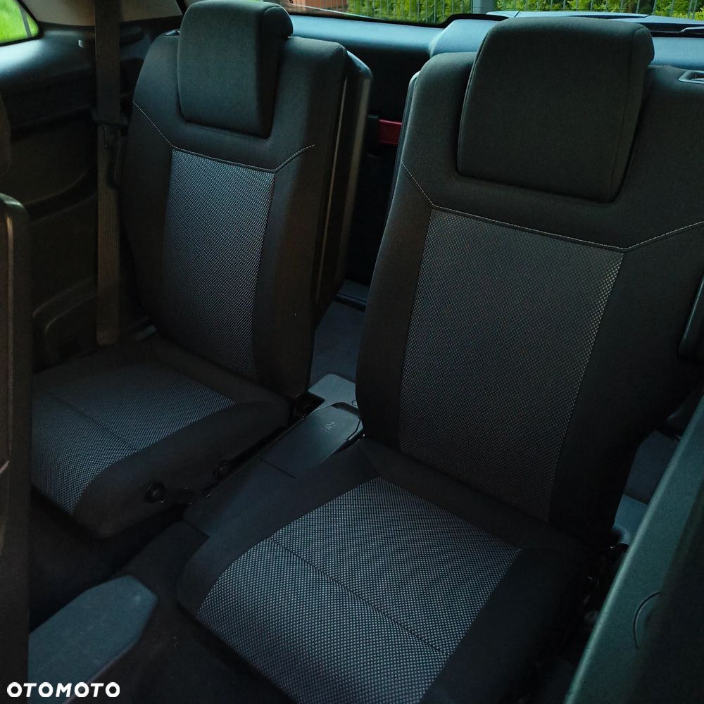 Opel Zafira 1.8 Enjoy - 11