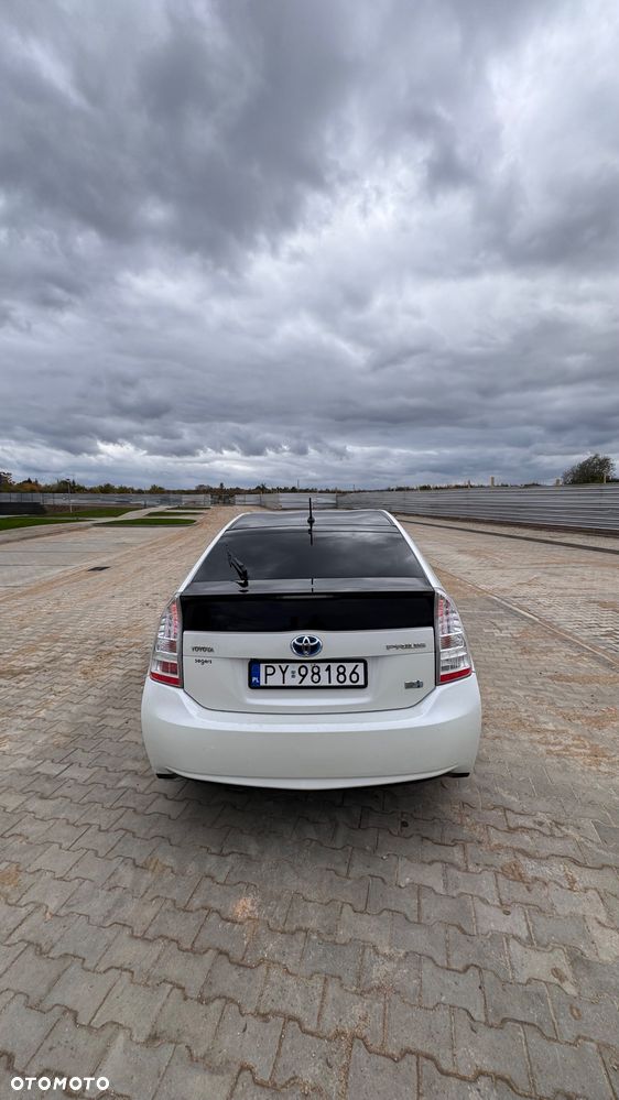 Toyota Prius - 21